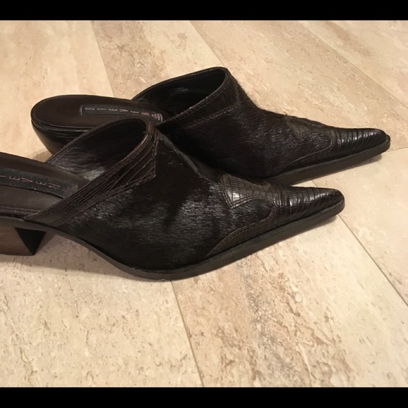 STEVE MADDEN DESIGNER PUMPS - Picture 2 of 7